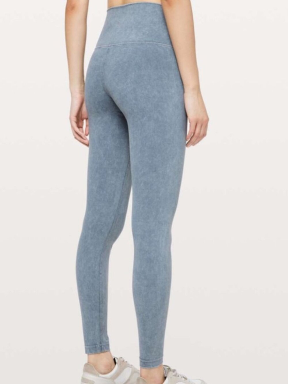 *NWT* Wunder Under High-Rise HR Tight 28” Size 4 Sz 4